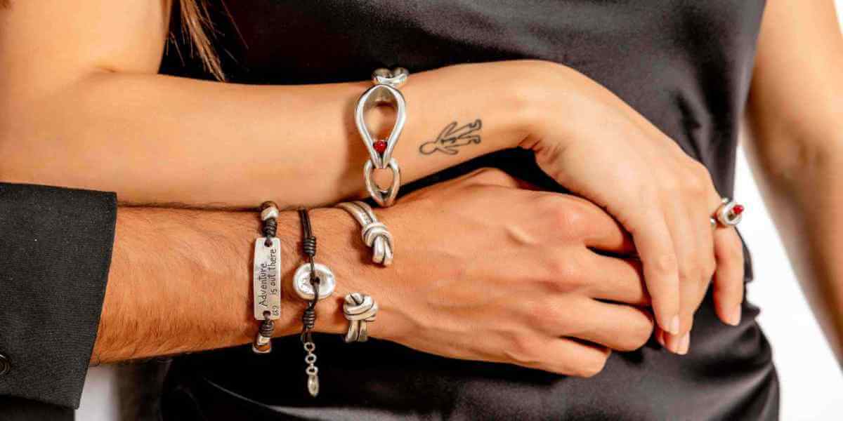 Bracelets en cuir et argent Espagne