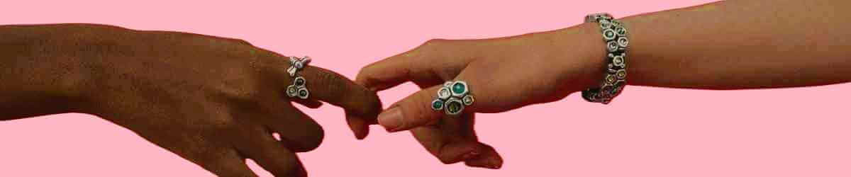 Orgineller, kreativer Schmuck von UNO de 50