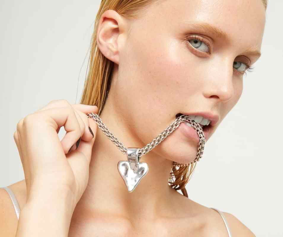 Chain dense braided links