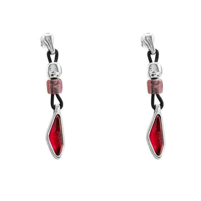 Long Earrings Favouring Square Face