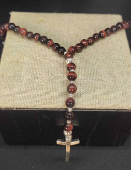 Colgante cruz collar perla marrón