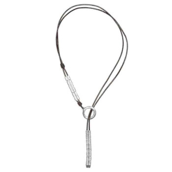 Collar corbatero cuero