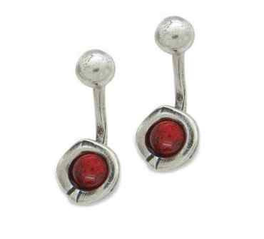 Boucles d'oreilles courtes larme rouge