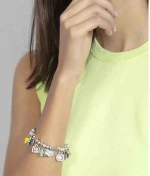 Bracelet Murano bead pendants