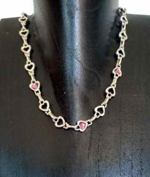 Collar corto corazones rosas  cristal