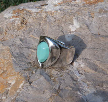 Leaf Shaped Turquoise Opaque Crystal Ring