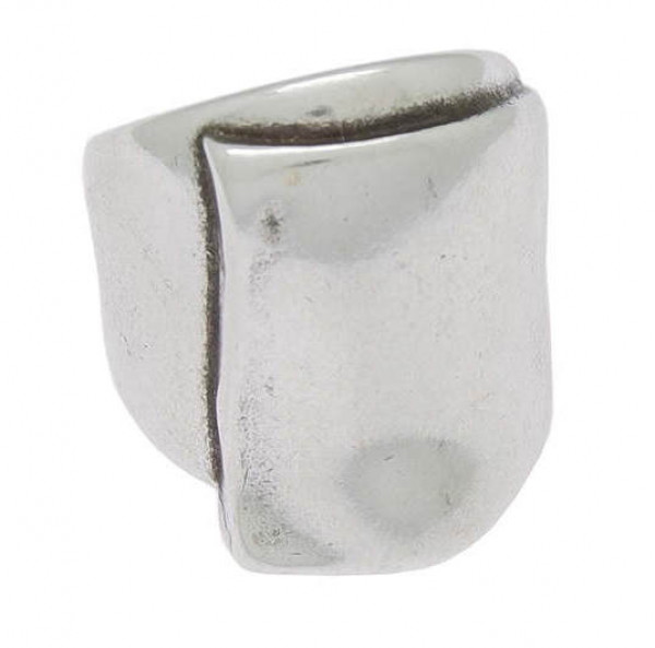 Contemporary bow silver ring