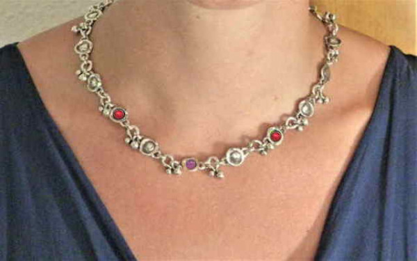 Silver Necklace Irregular 3 Crystals
