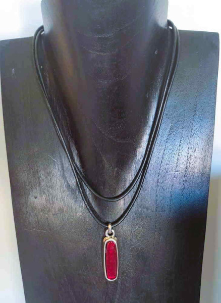 Collar Cuero Colgante Cristal Rojo