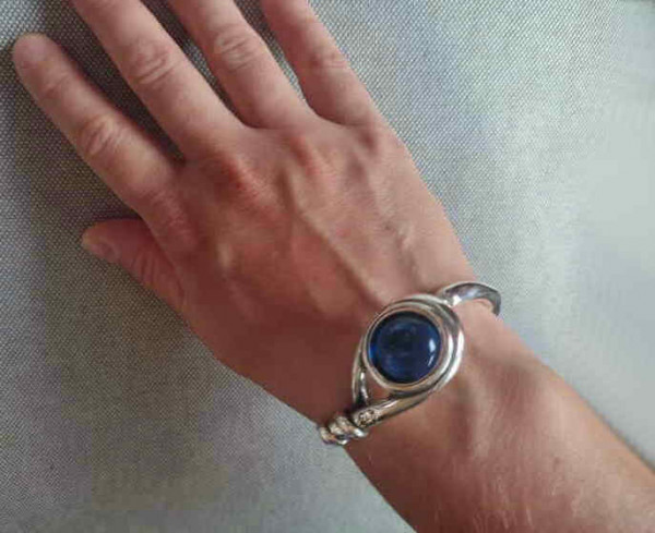 Bracelet résine rond bleue