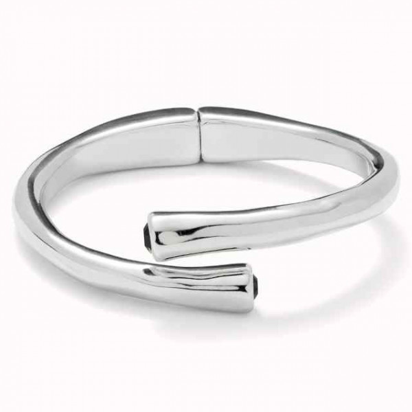 Brazalete de plata en espiral superpuesto