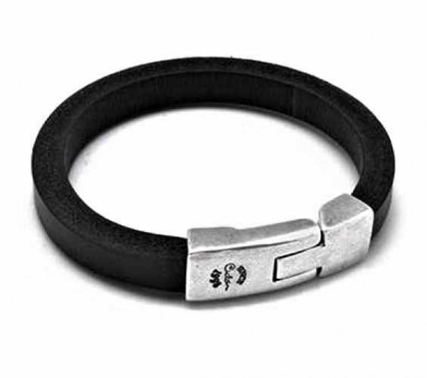 Round leather Bracelet with silver-plated metal clasp