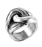 Solano Knot Ring