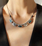 Collar Cuero Cristales Azules Ovaladas