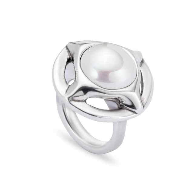 Creative Pearl Cabochon Ring